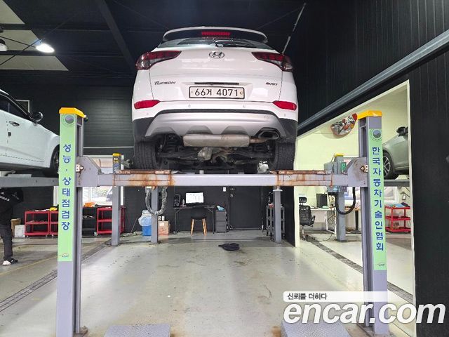 Hyundai Tucson 2017 — photo 2