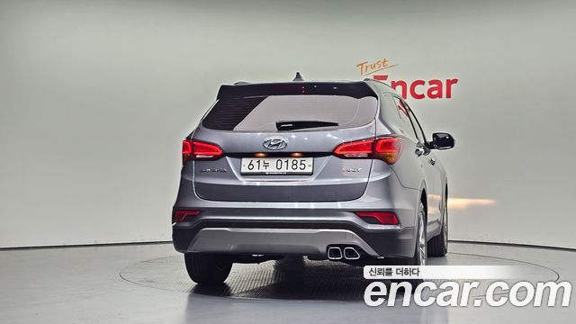 Hyundai Santafe 2016 — photo 4