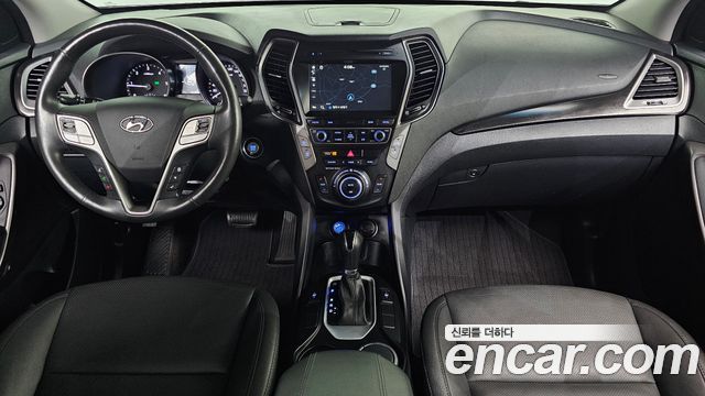 Hyundai Santafe 2016 — photo 10