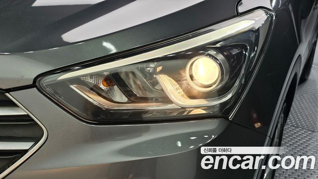Hyundai Santafe 2016 — photo 8