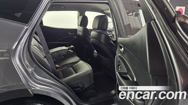 Hyundai Santafe 2016 — photo 27