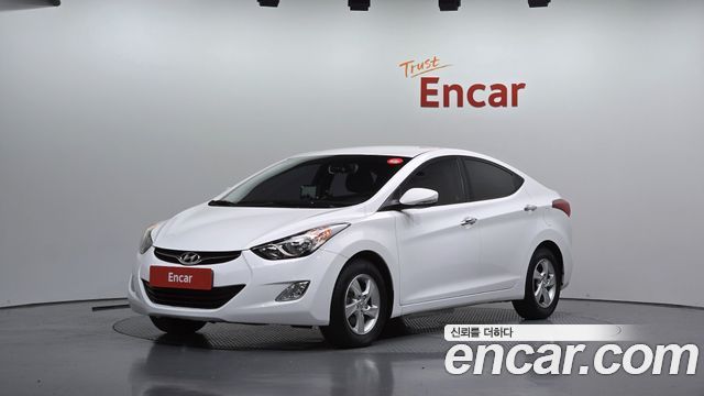 Hyundai AVANTE 2013 — photo 1