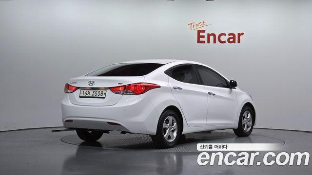 Hyundai AVANTE 2013 — photo 2