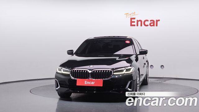 BMW 5-Series 2021 — photo 3