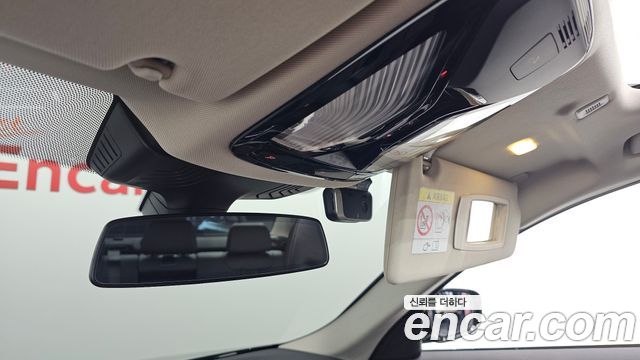 BMW 5-Series 2021 — photo 23