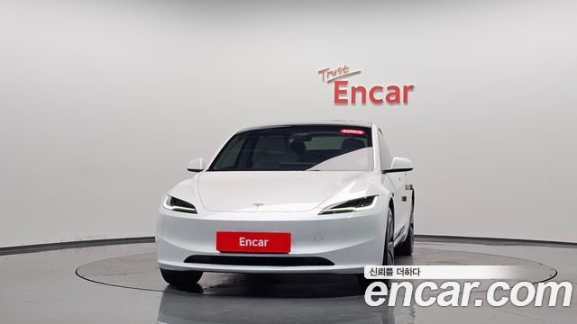 Tesla Model 3 2024 — photo 3