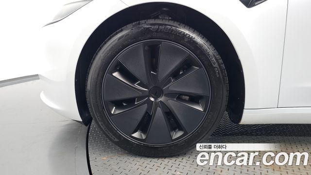 Tesla Model 3 2024 — photo 5