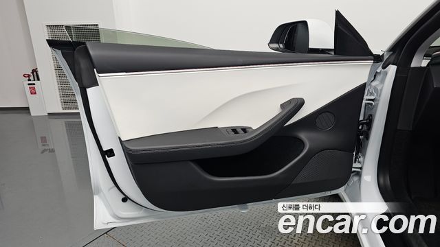 Tesla Model 3 2024 — photo 14