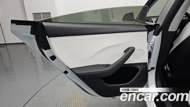 Tesla Model 3 2024 — photo 15