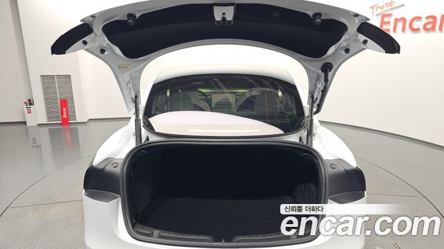 Tesla Model 3 2024 — photo 36