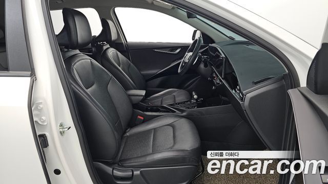 Kia Niro 2022 — photo 17