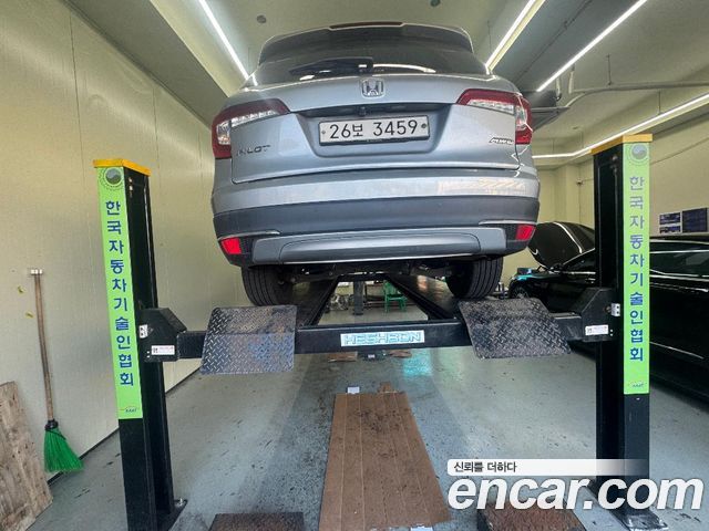 Honda Pilot 2019 — photo 2