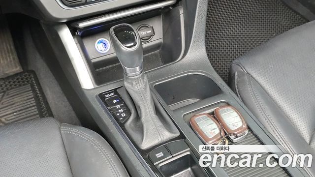 Hyundai Sonata 2015 — photo 12