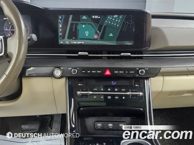 Kia Canival 2021 — photo 14