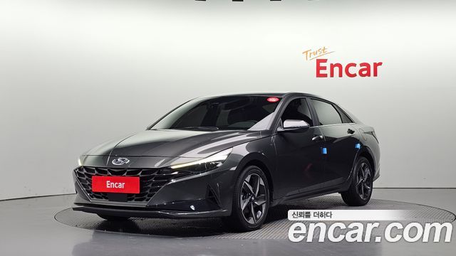 Hyundai AVANTE 2023 — photo 1