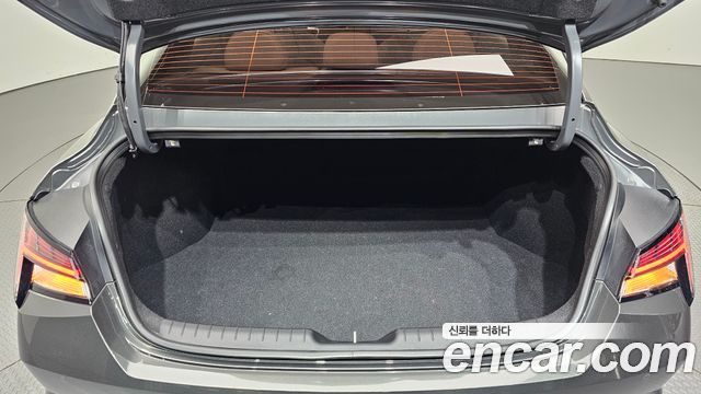 Hyundai AVANTE 2023 — photo 26