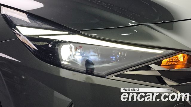 Hyundai AVANTE 2023 — photo 8