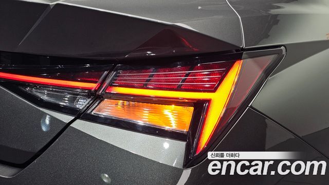 Hyundai AVANTE 2023 — photo 9