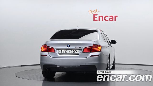 BMW 5-Series 2016 — photo 4