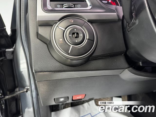 KG Mobility KORANDO 2016 — photo 12