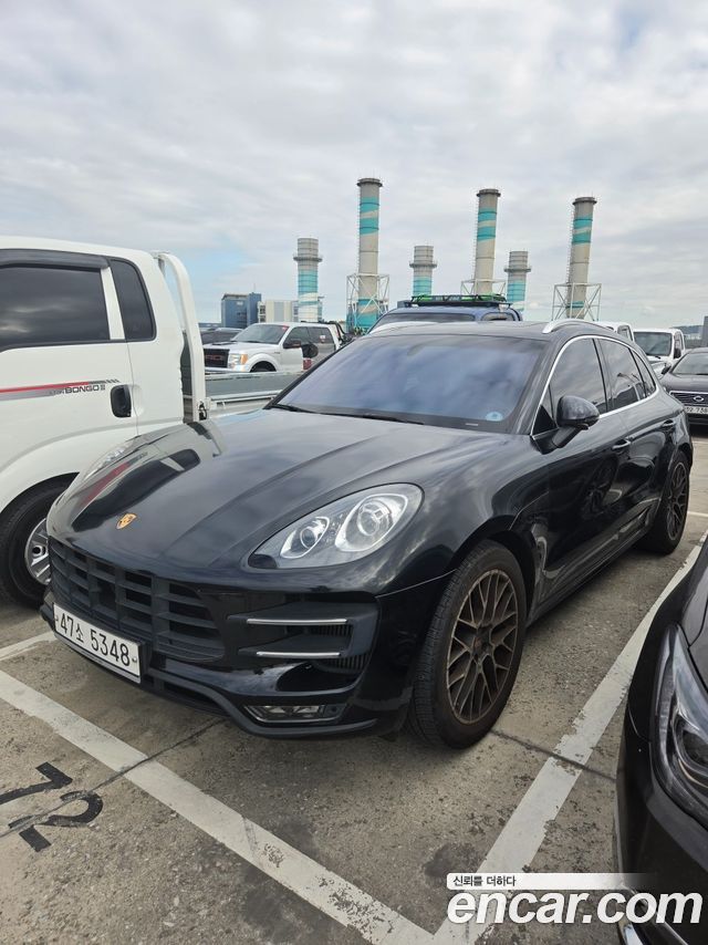 Porsche Macan 2015 — photo 2