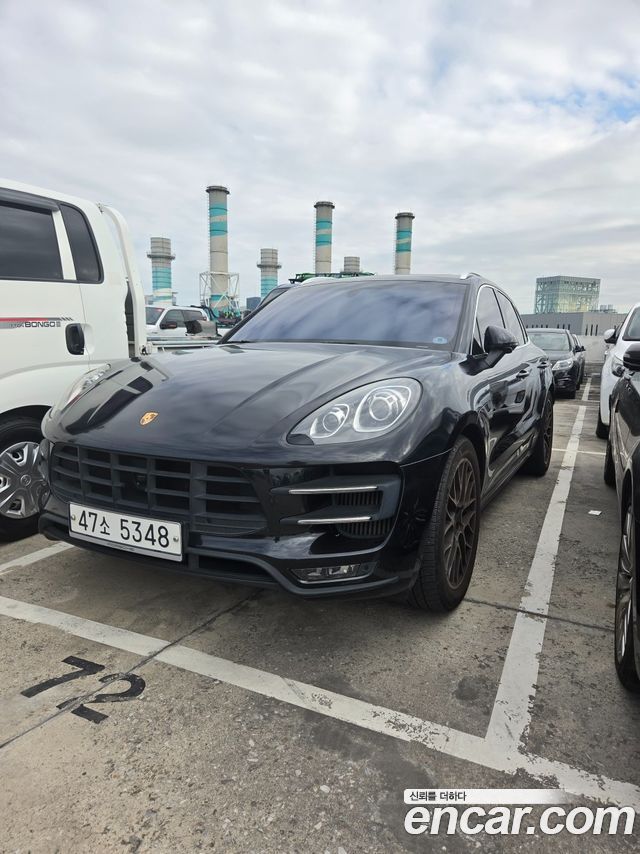 Porsche Macan 2015 — photo 3