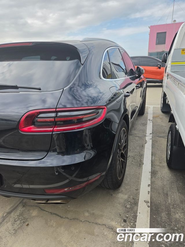 Porsche Macan 2015 — photo 5