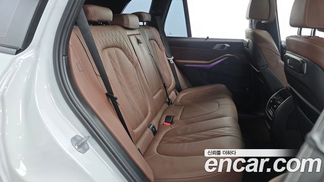 BMW X5 2024 — photo 17