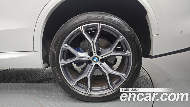 BMW X5 2024 — photo 7