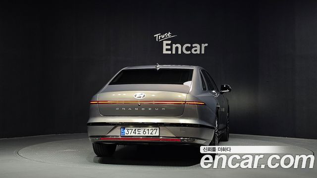 Hyundai Grandeur 2023 — photo 4