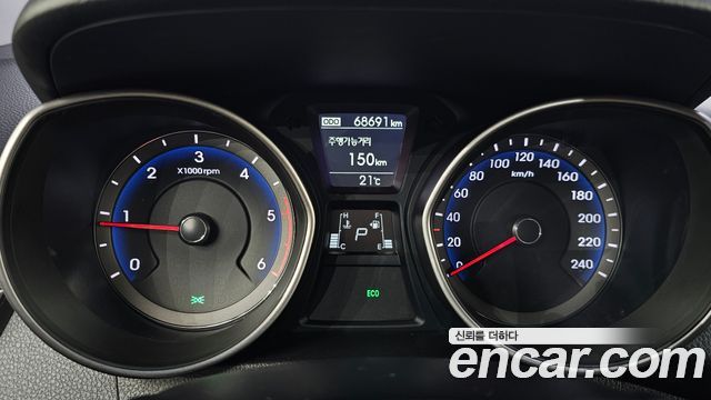 Hyundai i30 2016 — photo 11