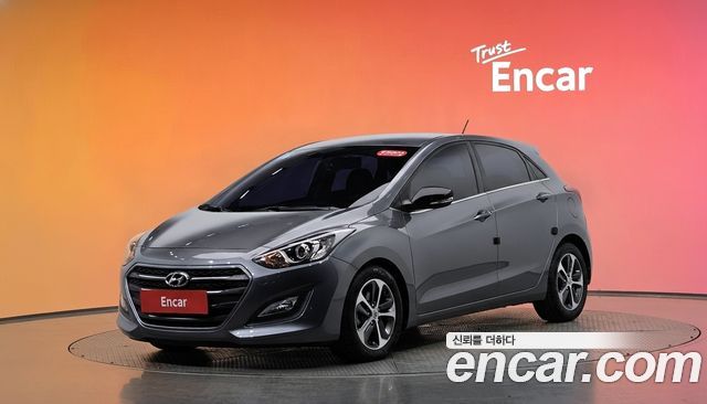 Hyundai i30 2016 — photo 1