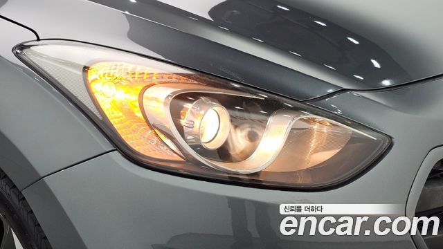 Hyundai i30 2016 — photo 8