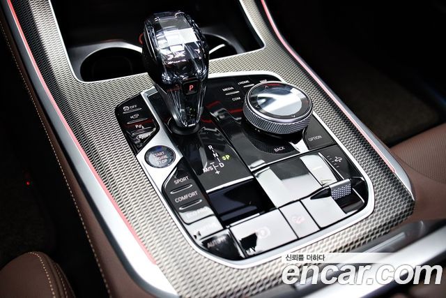 BMW X5 2021 — photo 20