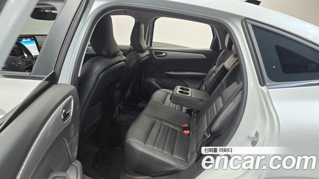 Renault Korea XM3 2023 — photo 18