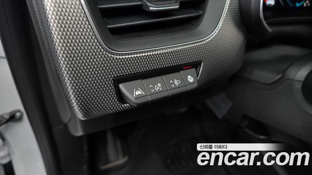 Renault Korea XM3 2023 — photo 22