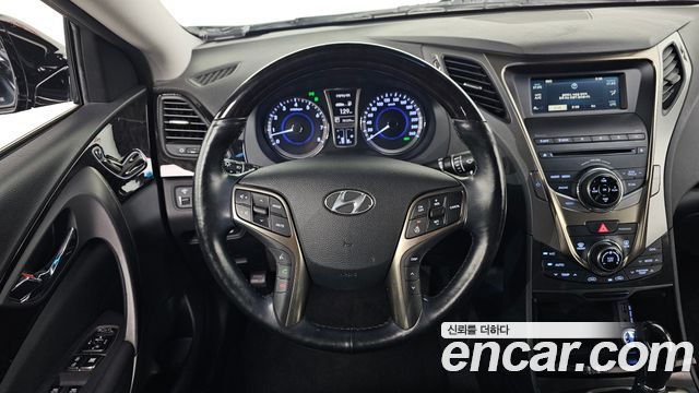 Hyundai Grandeur 2014 — photo 19