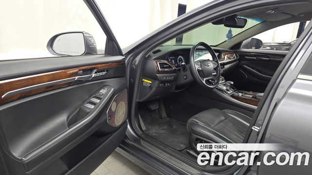 Genesis EQ900 2016 — photo 10