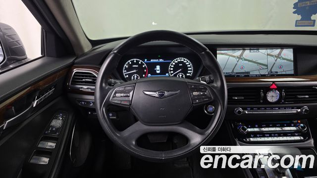 Genesis EQ900 2016 — photo 13
