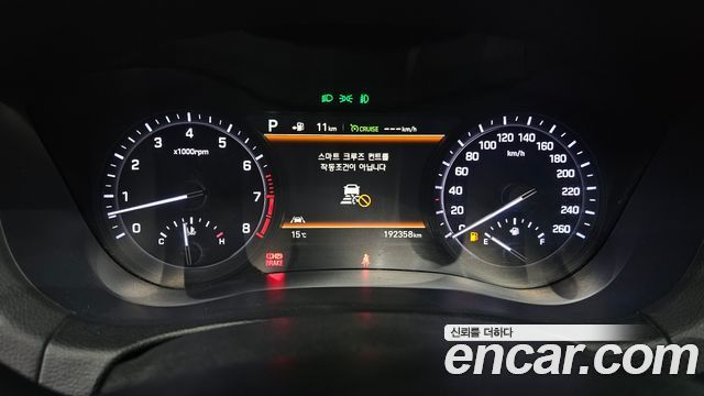 Genesis G80 2017 — photo 11