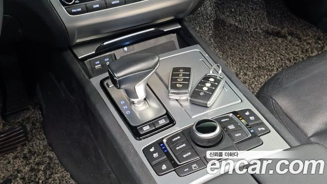 Genesis G80 2017 — photo 12