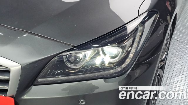 Genesis G80 2017 — photo 8