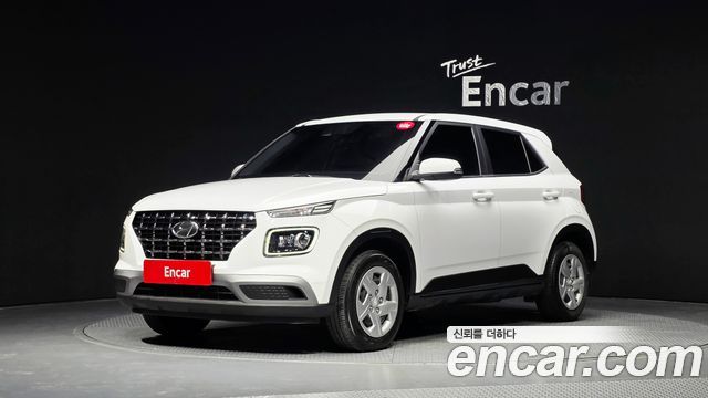 Hyundai Venue 2021 — photo 1