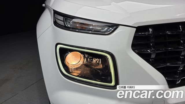 Hyundai Venue 2021 — photo 8