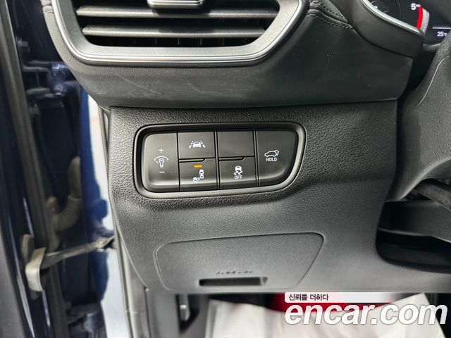 Hyundai Santafe 2019 — photo 12