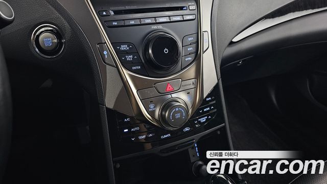 Hyundai Grandeur 2012 — photo 24