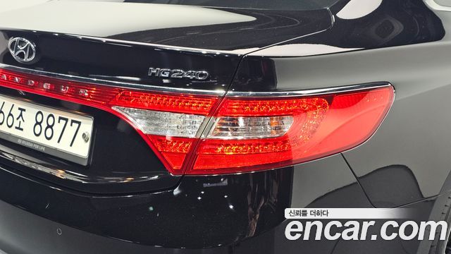 Hyundai Grandeur 2012 — photo 9