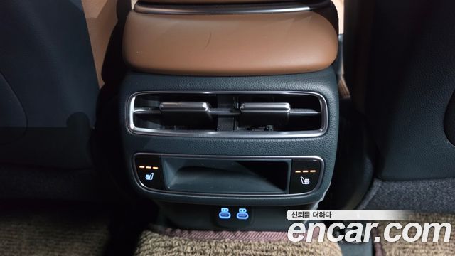 Genesis GV70 2026 — photo 23