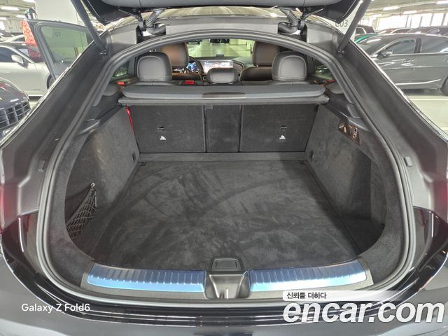 Mercedes-Benz GLE-Class 2025 — photo 15
