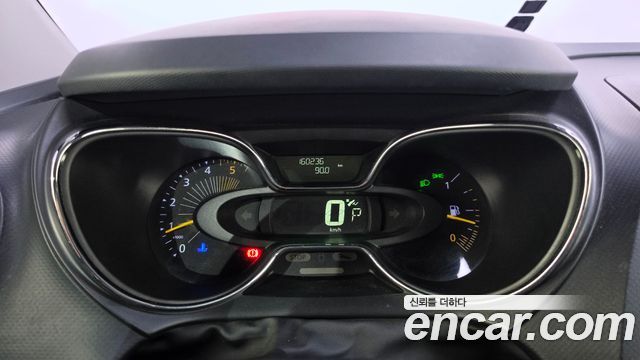 Renault Korea QM3 2015 — photo 11
